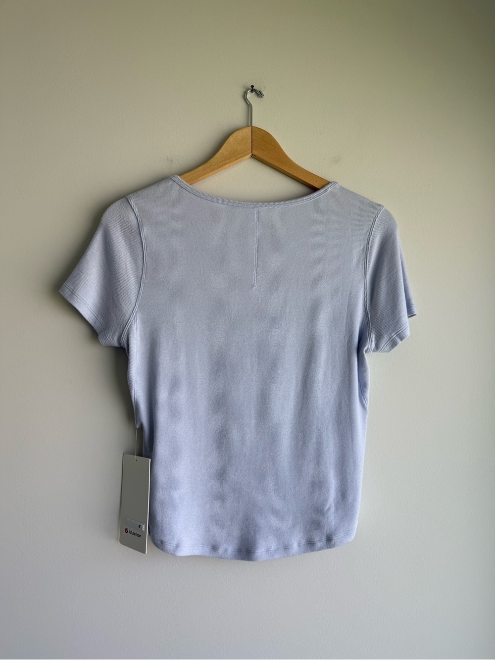 Lululemon NWT Hold Tight Sweetheart Short Sleeve Ribbed Modal Top Size 10 - Picture 3 of 7